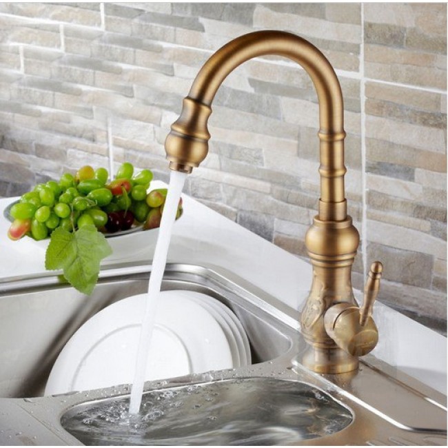 AMASRA brushed brass kitchen faucet - Fontana Showers