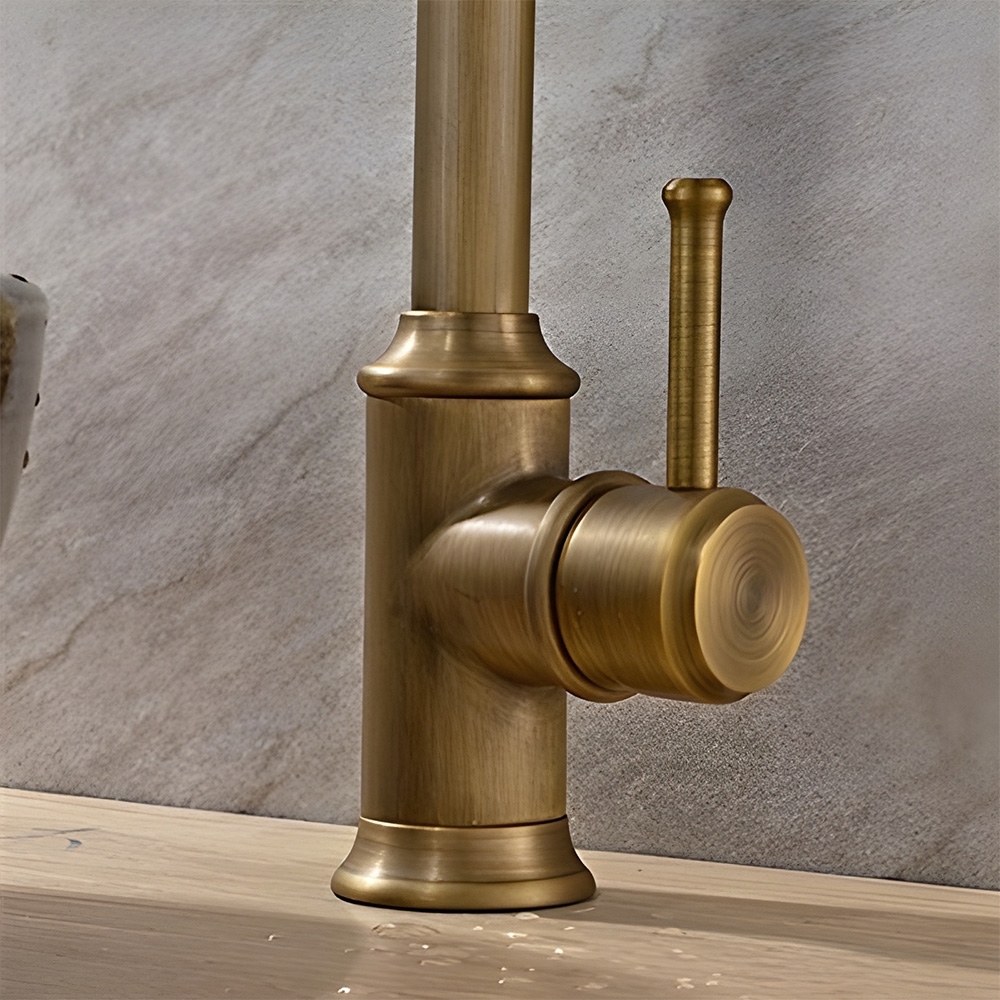 Offers Single-Handle Lavatory Faucet with Brass