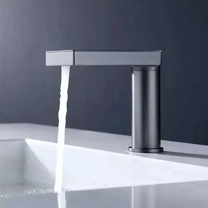 Fontana Acireale Matte Black Touchless Bathroom Faucet